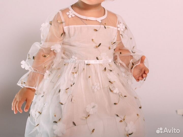 Платье для девочки 90
