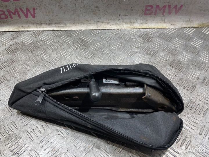 Домкрат Mini Cooper S R53 W11 2006