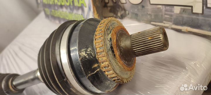 Правый привод Volvo S80