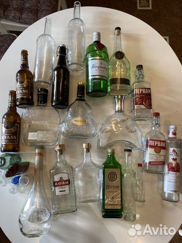 Бутылка стеклянная, аптечные пузырьки, банки