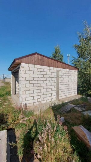 Гараж, > 30 м²