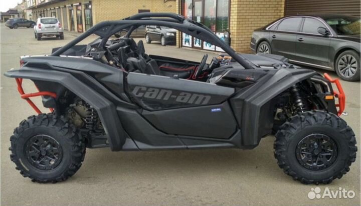 Крыша пластиковая Maverick x3