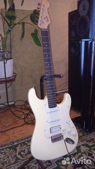 Электрогитара с комбиком Fender Champion 20 Вт