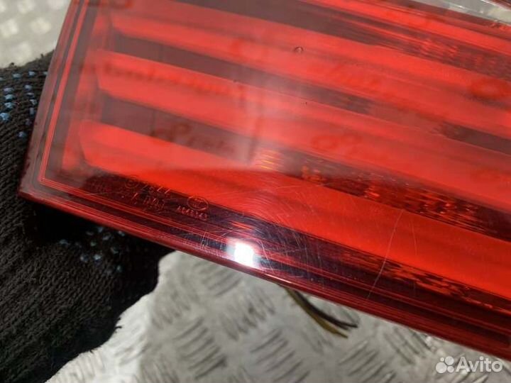 Фонарь внутренний левый Bmw 5-Series F10