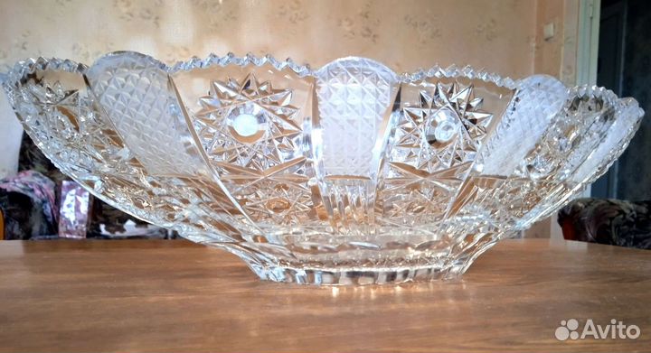 Хрустальные вазы