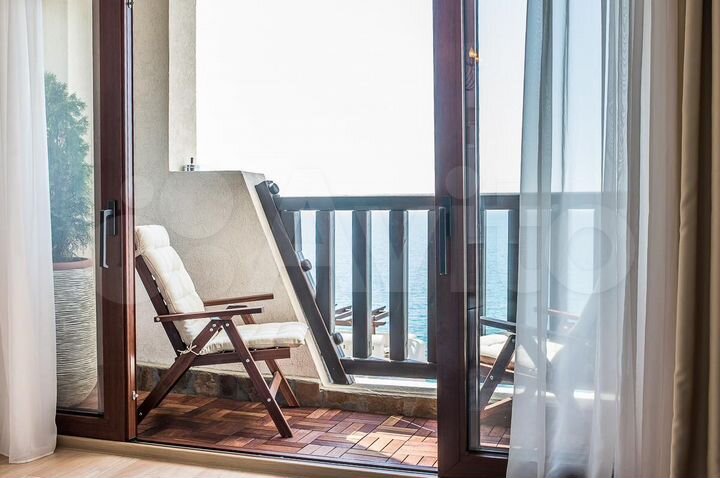 3-к. апартаменты, 85 м², 3/6 эт.