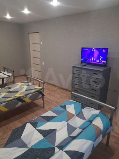 Комната 97 м² в 4-к., 3/9 эт.