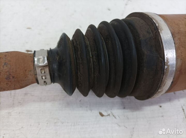 Привод передний левый F4R Renault Kaptur