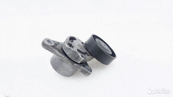 Ролик-натяжитель ручейкового ремня Mercedes-Benz