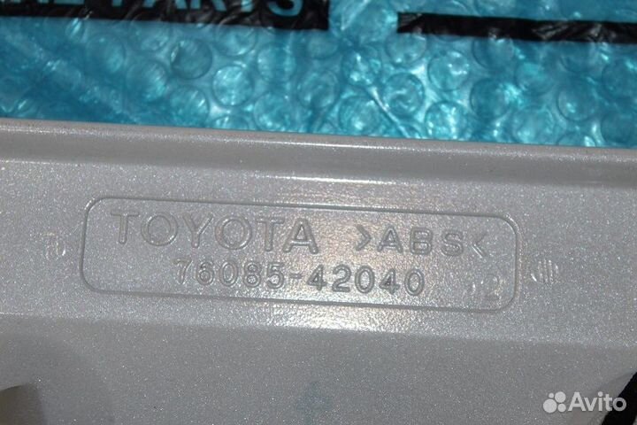 Спойлер крышки багажника Rav4 -3 Оригинал