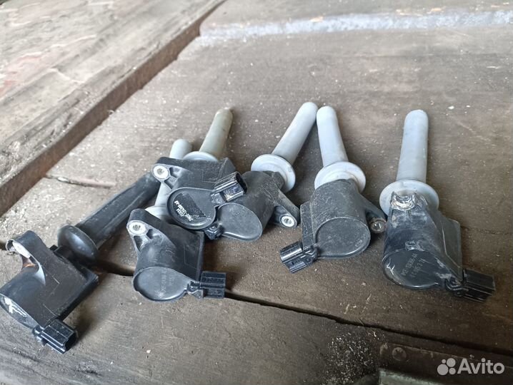 Катушка зажигания Mazda MPV