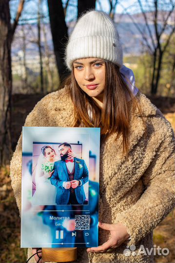 Музыкальная трек пластинка