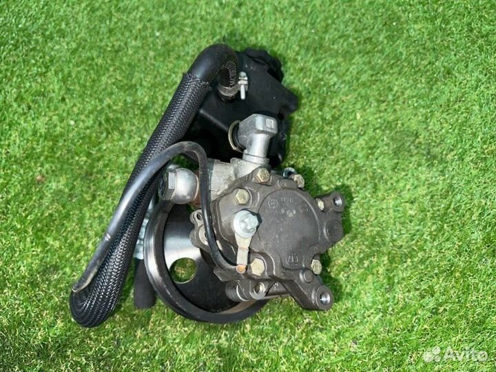 Насос гидроусилителя руля Mercedes E W211