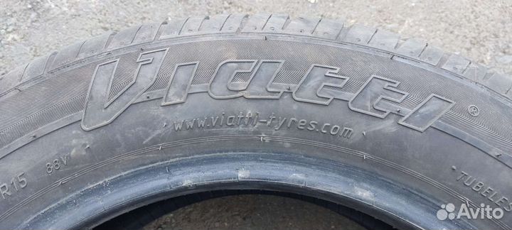 Viatti Strada Asimmetrico 195/60 R15 88V