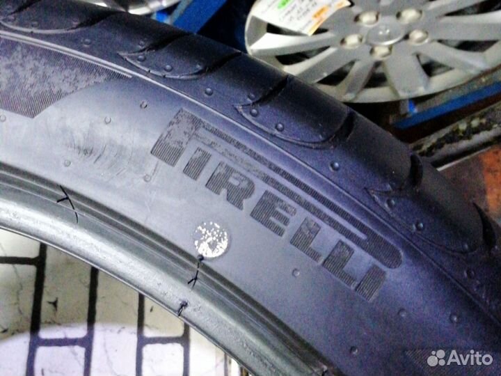 Pirelli Powergy 245/40 R19 98Y