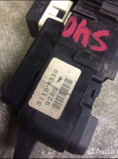 Блок реле/предохранителкй салона Volvo S40 V40