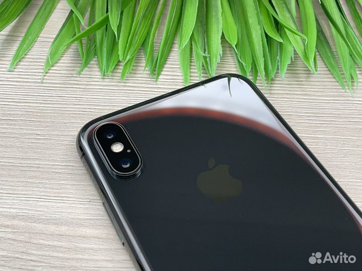 iPhone X 64GB Black (околоидеал)