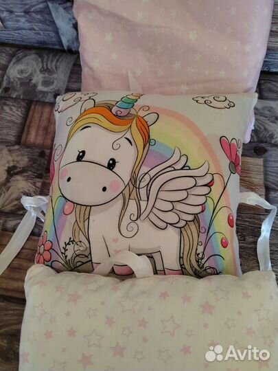 Комплект в детскую кроватку