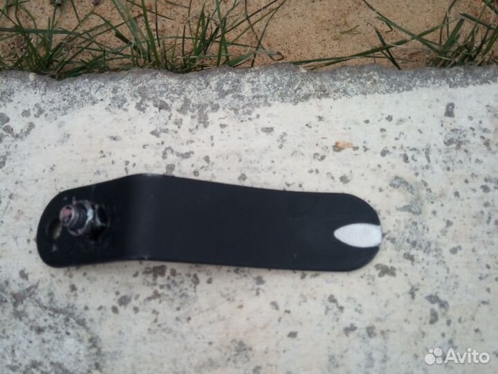 Тормоз для трюкавого самоката