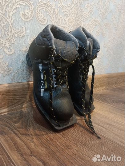 Лыжные ботинки spine 35