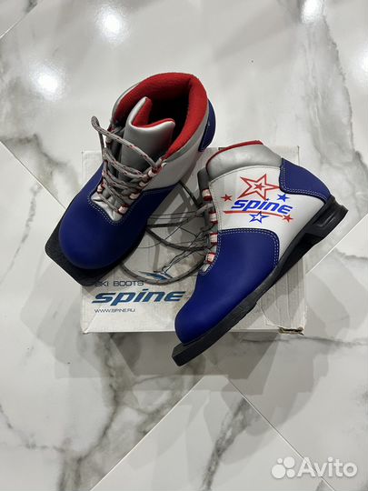 Продам лыжные ботинки, 34 р
