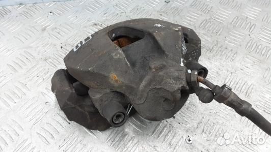 Суппорт тормозной передний правый ford focus 3 (3U