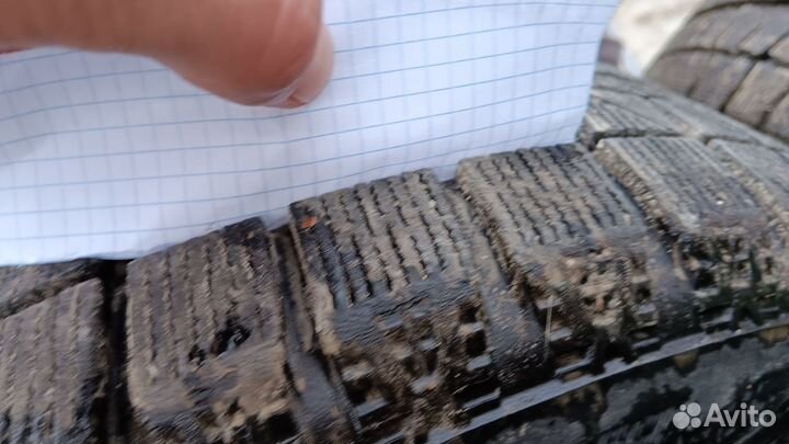 Bridgestone Blizzak Revo GZ 205/60 R16