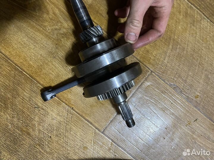 Двигатель в разборе 250 кубов