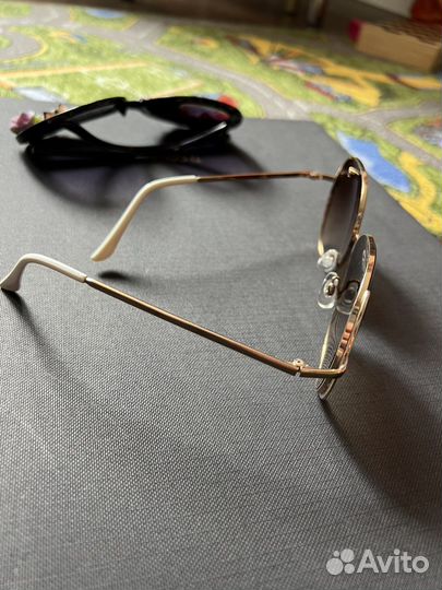 Солнцезащитные очки hm