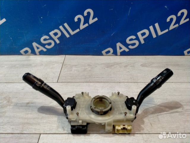 Блок подрулевых переключателей Toyota Mark Ii