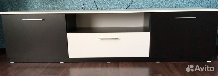 Продам тумбу под TV