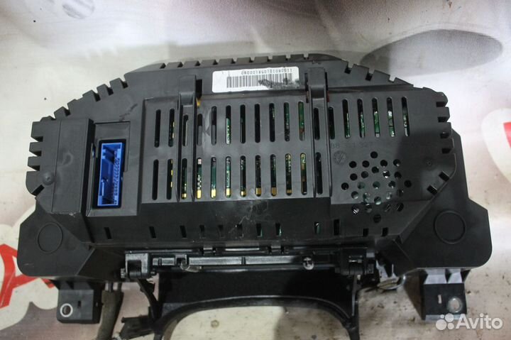 Комбинация приборов Audi A8