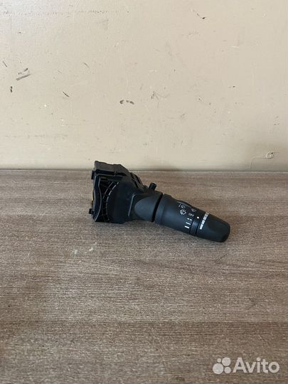 Переключатель подрулевой Primera P12 Almera N16