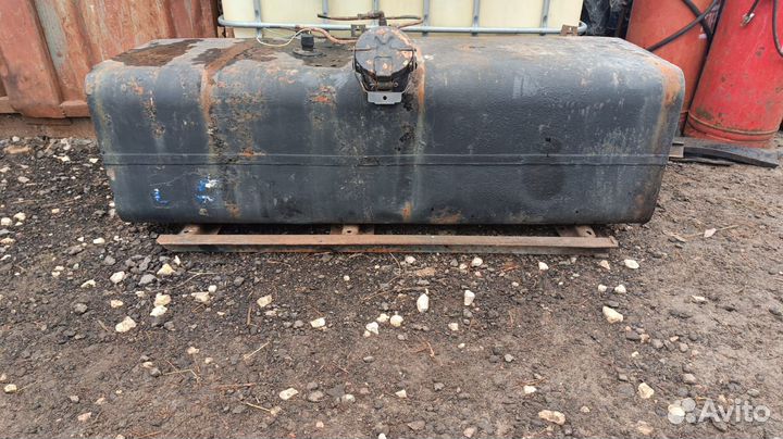Топливный бак на камаз 250л