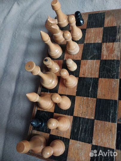 Шахматы деревянные