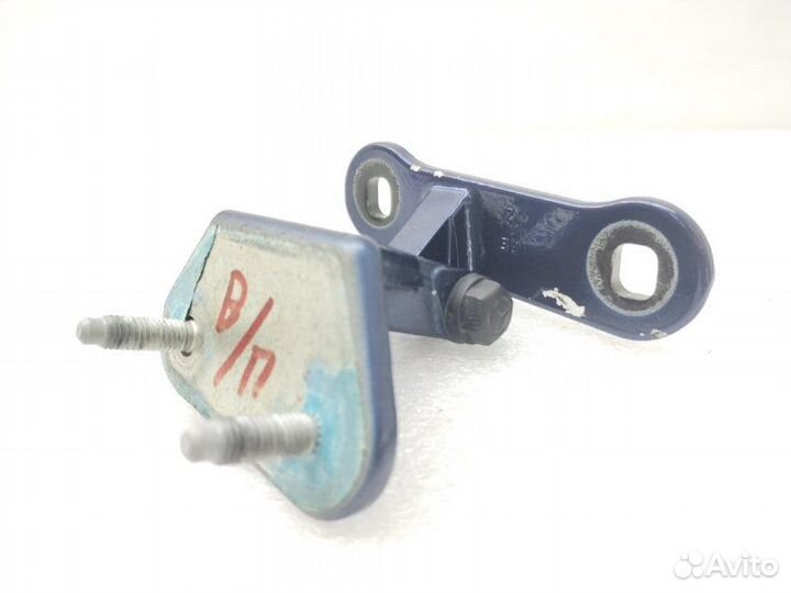 Петля двери задняя правая Mercedes-Benz Cls-Class