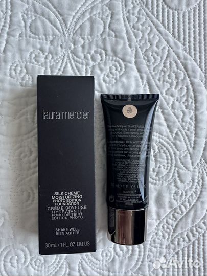 Laura mercier тональный