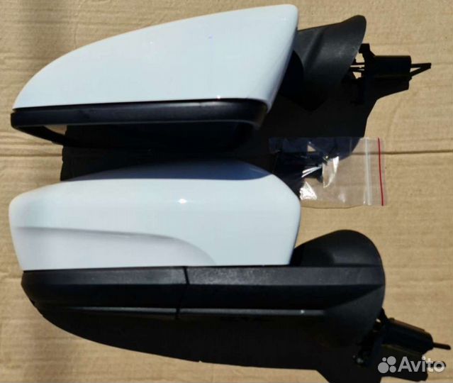 Зеркала на Logan в стиле Granta Белые