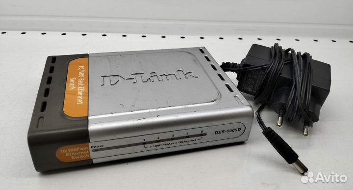 Коммутатор D-link DES-1005D/C
