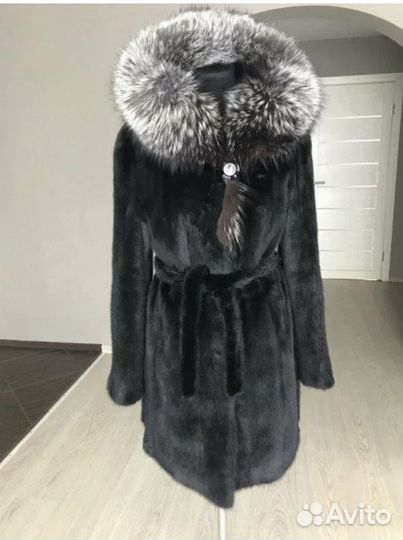 Шуба норковая с капюшоном 44 46