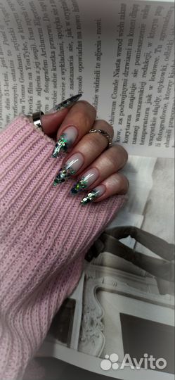 Наращивание ногтей