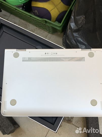 Ноутбук hp spectre x360