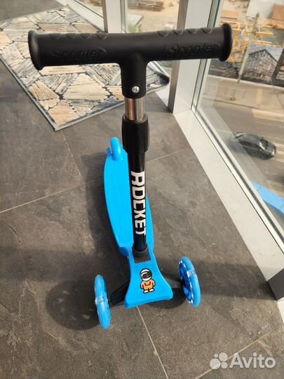 Самокат детский трехколесный Rocket Speed 2-4 года