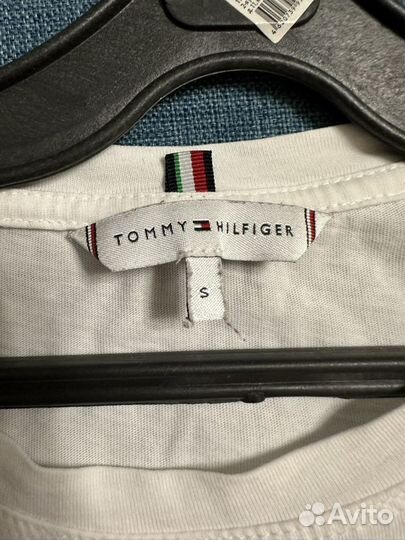 Tommy hilfiger футболка женская