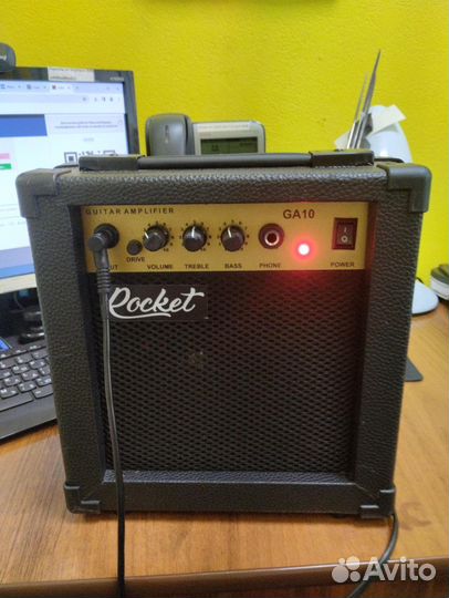 Электрогитара Rocket ST-01 BK + комбоусилитель