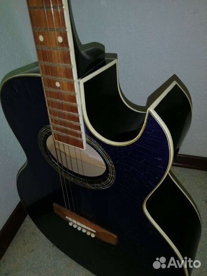 Гитара с чехлом