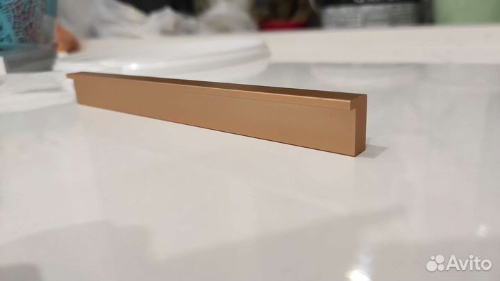 Мебельные ручки