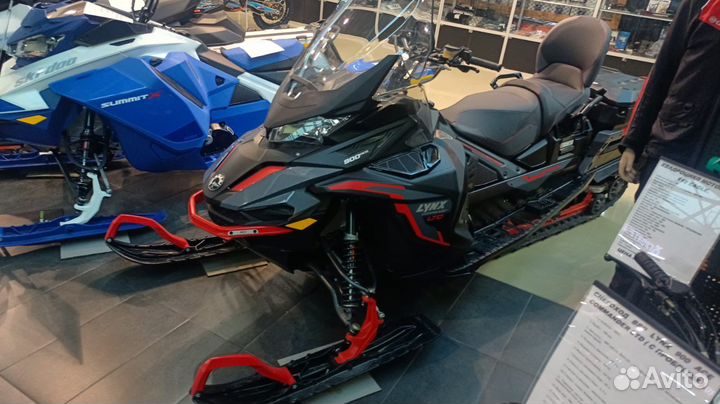 Снегоход BRP Lynx commander LTD 900
