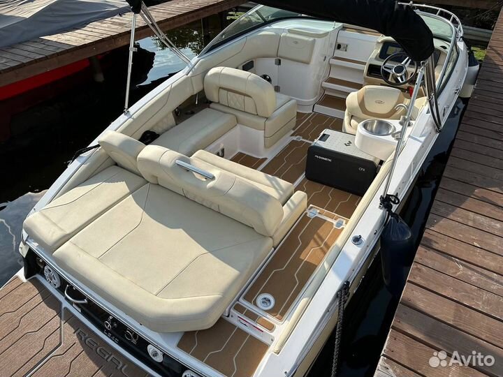 Катер с каютой Regal LS4C 2020 г.в