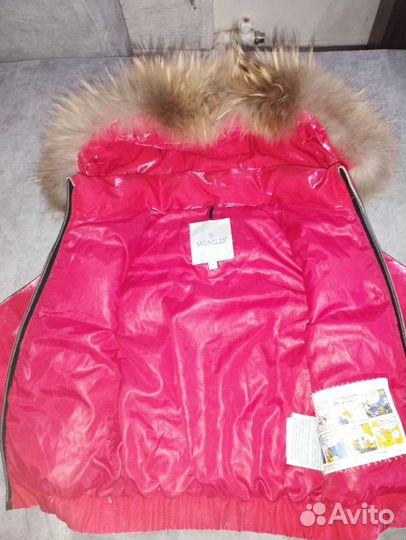 Куртка для девочки 104 moncler